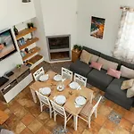 Casa Bela Vakantiehuis Estômbar